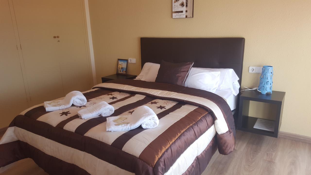 Hotel Beach Playa Кастелдефелс Екстериор снимка
