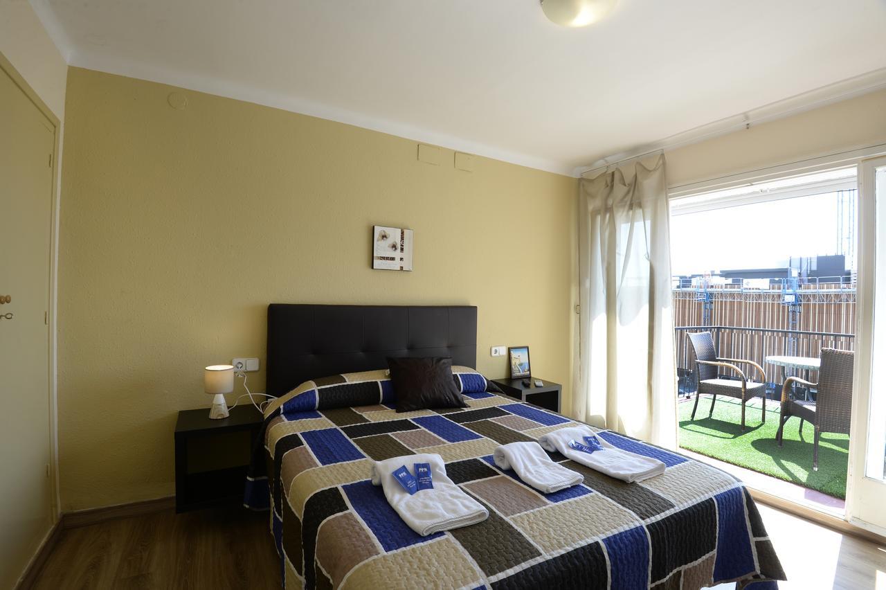 Hotel Beach Playa Кастелдефелс Екстериор снимка